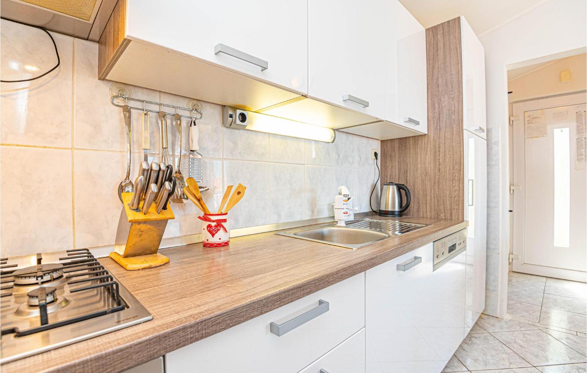 Nice Home In Zatoglav With House Sea View Podglavica Esterno foto